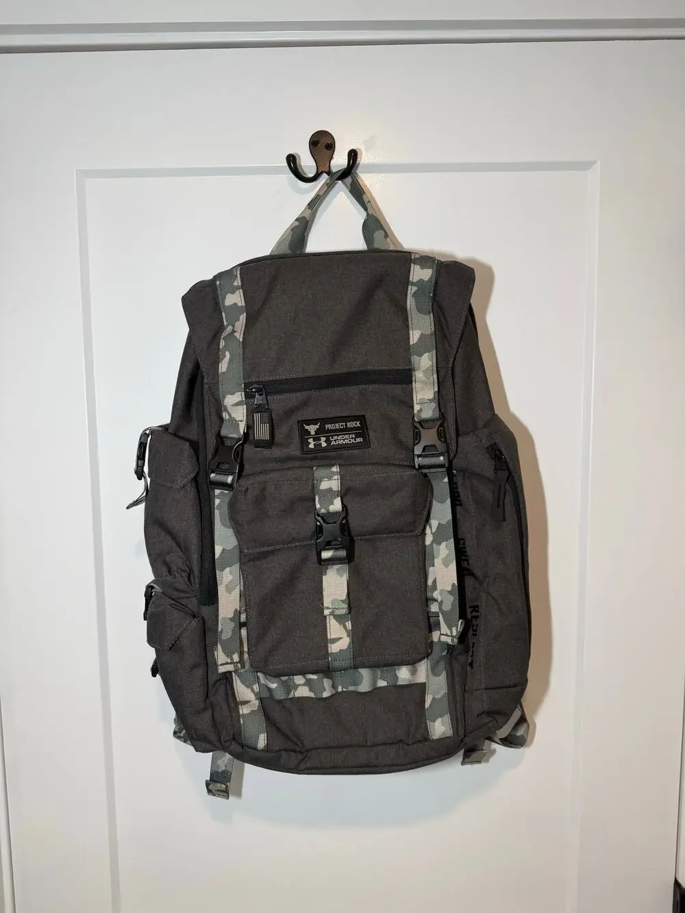 Under Armour Project Rock Camouflage Hiking Casual Preppy Backpack. 30L.